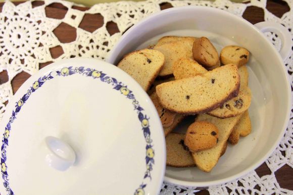 Керамическая сухарница VOLLIROY&BOCH