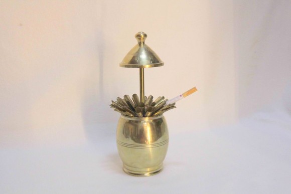 Интересная  сигаретница. Европа. Начало 20 века