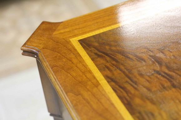 Роскошный винтажный письменный стол.Канада.Начало 20 века