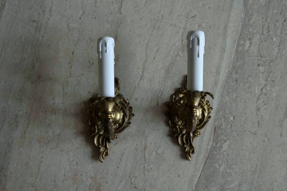 Изящные витиеватые бра в патине 