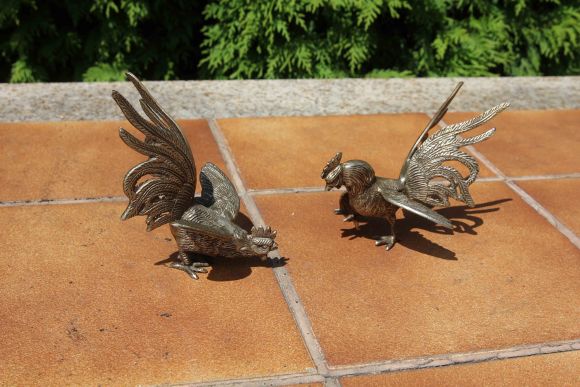 Роскошные статуэтки петушков. Европа. Начало 20 века