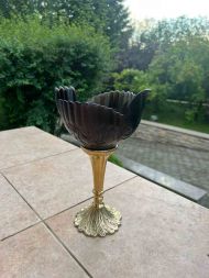 Хрустальная вазочка на латунной ножке