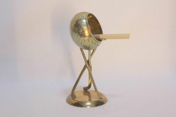 Очень не обычная, интересная пепельница. Европа. Середина 20 века