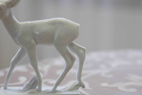 Статуэтка: Великолепный белоснежный олененок BAMBI от MEISSEN