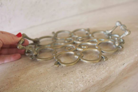 Винтажная ажурная подставка под горячее