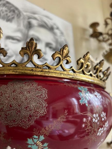 Каминный гарнитур - канделябры и ваза. Антик