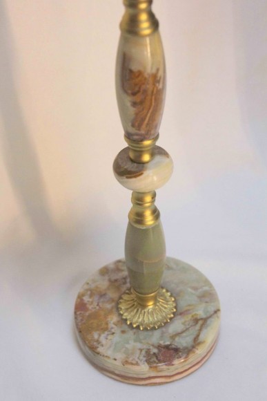 Напольная старинная пепельница из натурального оникса и латуни. Европа. Середина 20 века