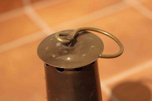 Антикварная шахтерская керосиновая лампа - Фонарь. Идеальное состояние