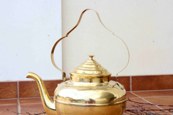 Кухонная Винатжная утварь - Чайник из латуни. Превосходное состояние