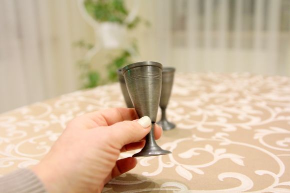 Волшебные рюмочки из олова. Винтаж