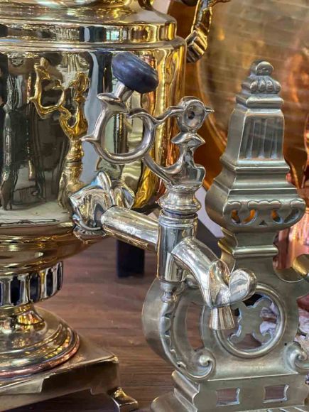 Самовар 19 века, Баташевы, медали. Фасон полуваза