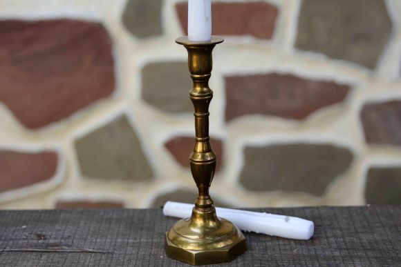 Мощный винтажный подсвечник в патине