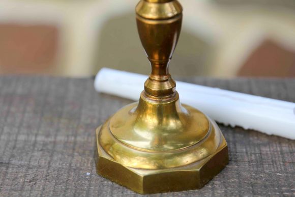 Мощный винтажный подсвечник в патине