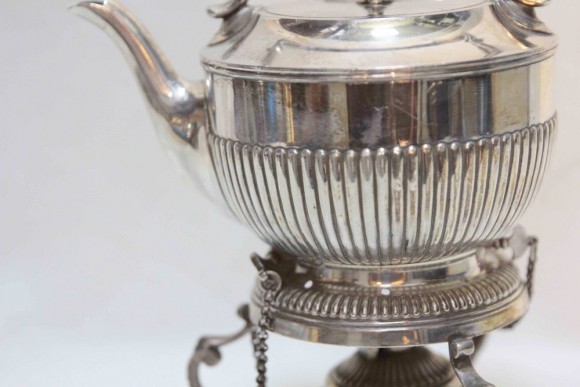 Старинная Французская серебренная бульотка