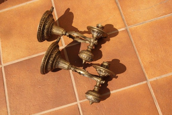 Пара Настенных Антикварных подсвечников восхитительного литья