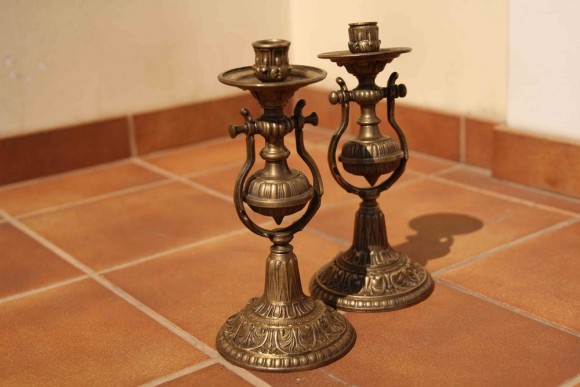 Пара Настенных Антикварных подсвечников восхитительного литья