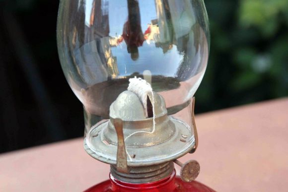 Эффектная, антикварная керосиновая лампа. Европа. Начало 20 века