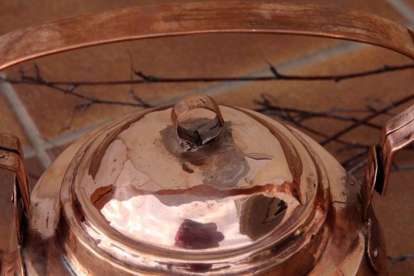 Медный старинный чайник с клапаном. Реставрация, полировка