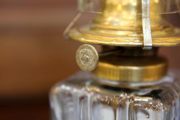 Винтажная керосиновая лампа. Европа. Начало 20 века