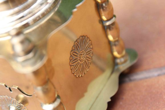 Старинная ручная кофемолка. Европа. Начало 20 века