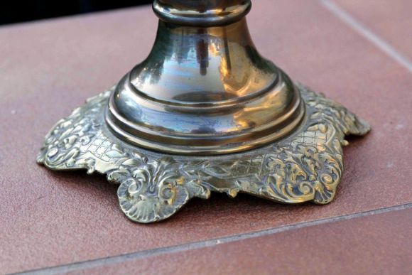 Старинная керосиновая лампа. Европа. Начало 20 века