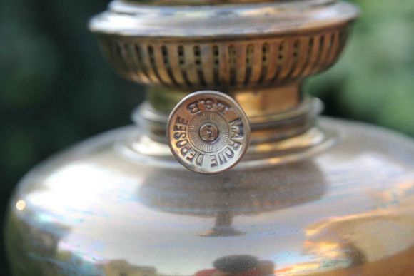 Старинная керосиновая лампа. Европа. Начало 20 века