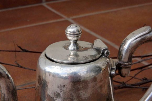 Изящный кофейник. Серебрение. B.BOHRMANN NACHFOLGER