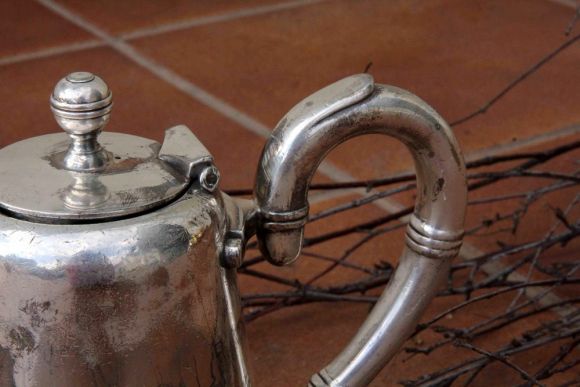 Изящный кофейник. Серебрение. B.BOHRMANN NACHFOLGER