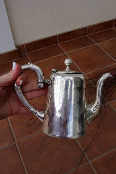 Изящный кофейник. Серебрение. B.BOHRMANN NACHFOLGER