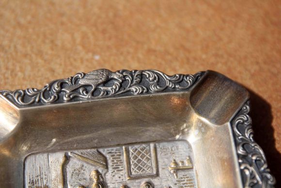 Пепельница с классическим голландским сюжетом ГУЛЯНКА