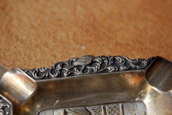 Пепельница с классическим голландским сюжетом ГУЛЯНКА