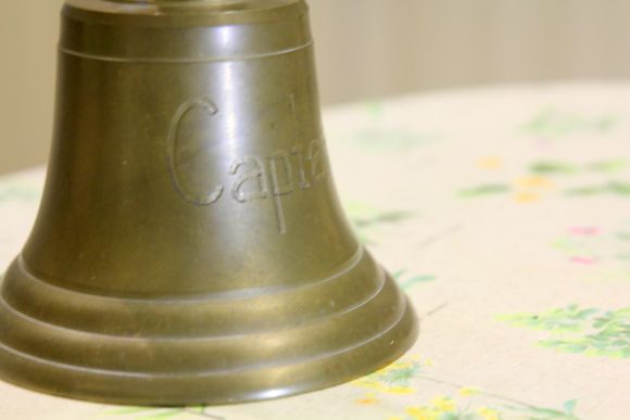 Латунный колокол капитана