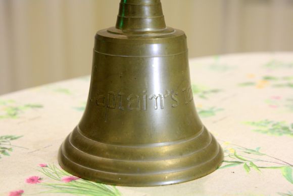 Латунный колокол капитана