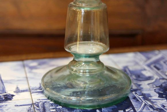 Хорошенькая антикварная керосиновая лампа. Европа. Начало 20 века