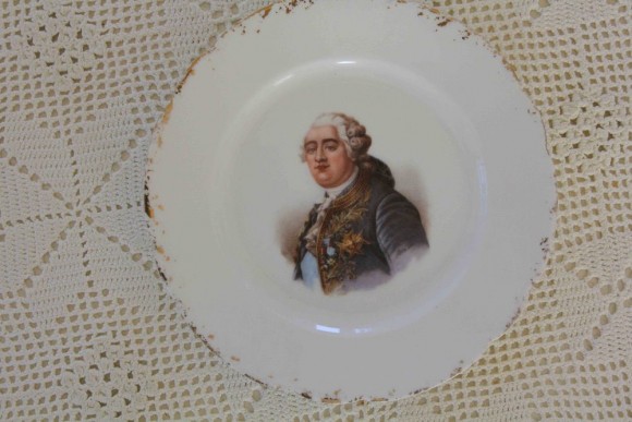 Фарфоровая тарелка от Charles Ahrenfeldt. Европа. Начало 20 века