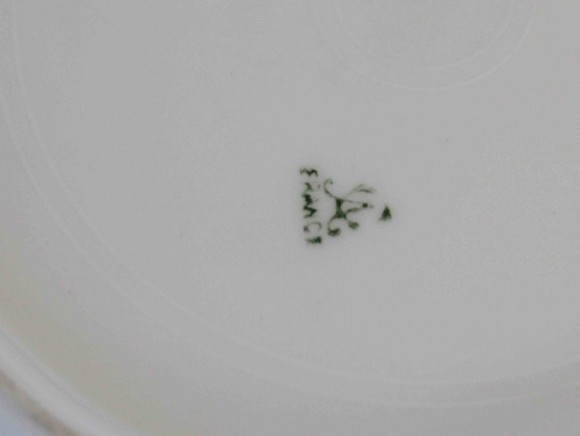 Фарфоровая тарелка от Charles Ahrenfeldt. Европа. Начало 20 века