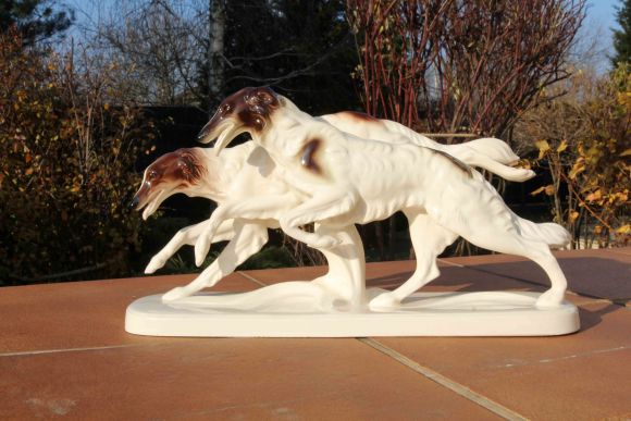 Фарфоровая статуэтка KARL ENS "Бегущие борзые. Европа. Начало 20 века