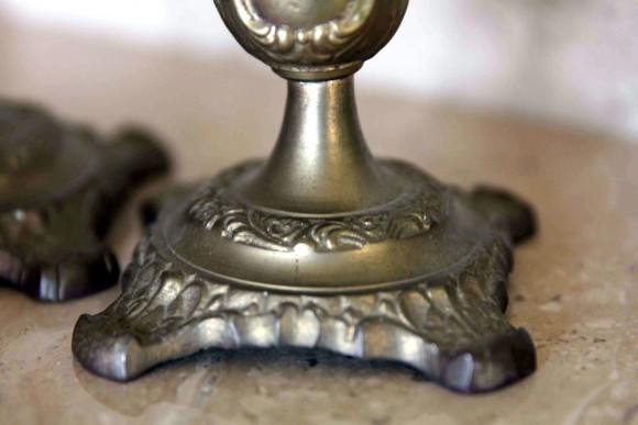 Пара старинных подсвечников из латуни в патине