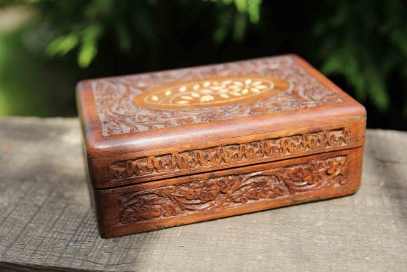 Ручная работа - деревянная шкатулка