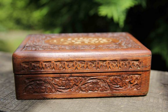 Ручная работа - деревянная шкатулка