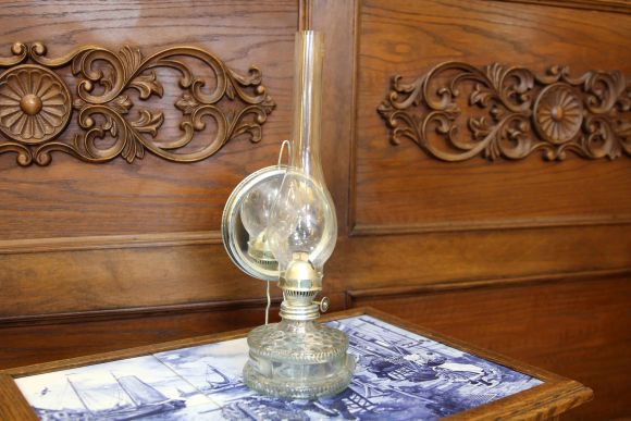 Интересная антикварная керосиновая лампа. Европа. Начало 20 века