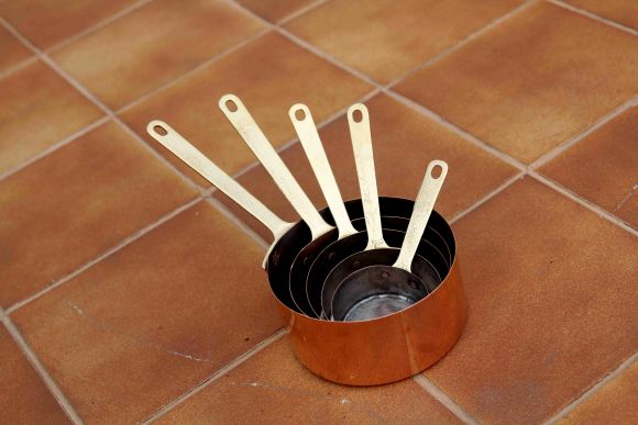 Набор тяжелых медных ковшей с латунными ручками