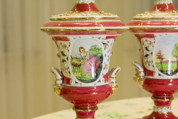 Итальянские вазы ,вазы из Фарфора