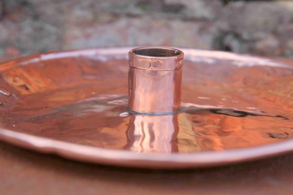 Медный подсвечник из средневековья. Европа