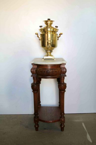 Антикварный мраморный столик. Россия. Начало 20 в.