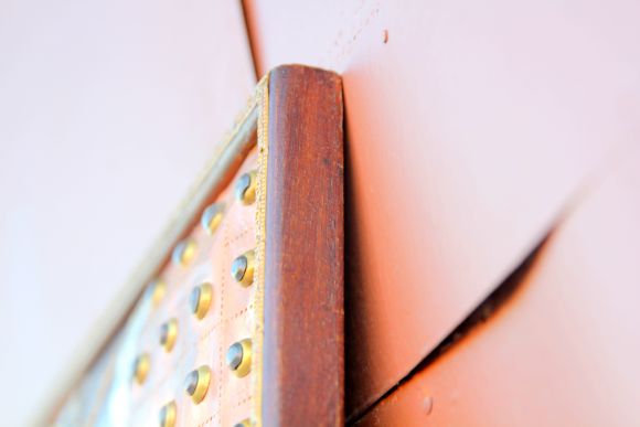 Винтажное зеркало в азиатском стиле