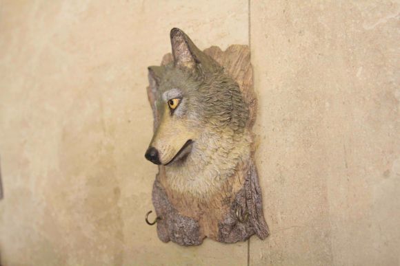 Объемное настенное панно волк. Европа. Середина 20 века