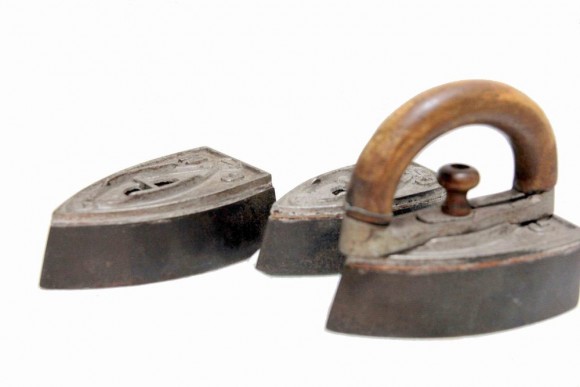 Очень редкий экземпляр утюга три в одном. Европа. начало 20 вв Очень редкий экземпляр утюга три в одном. Европа. начало 20 вв