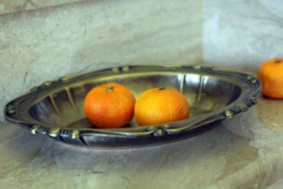 Праздничное винтажное блюдо из латуни с покрытием. Европа.Начало 20 века