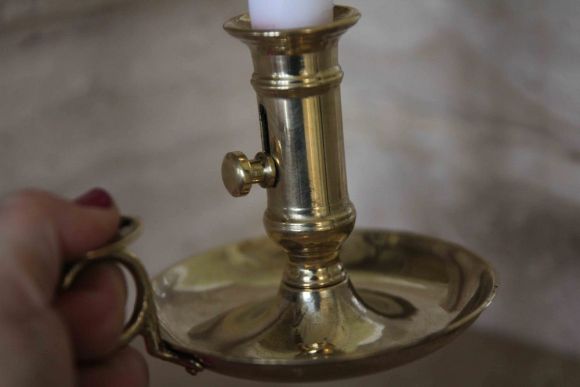 Антикварный подсвечник из латуни. Европа. Начало 20 века